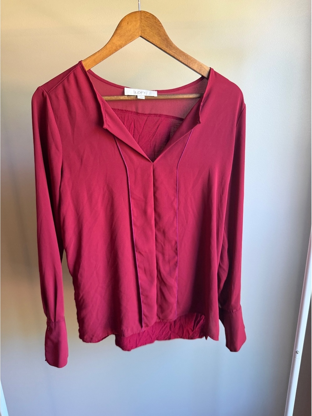 Loft v-neck long sleeve shirt